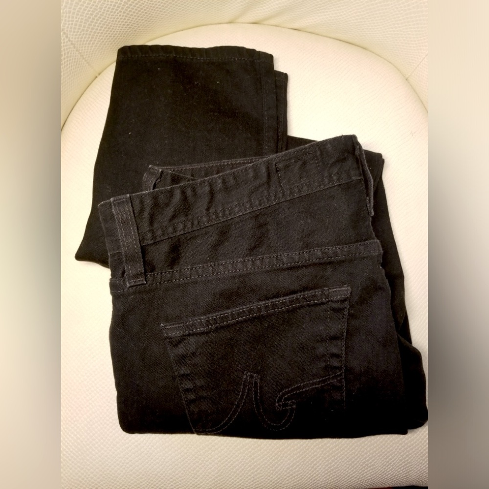 Dylan Skinny Fit Jeans
AG Size 32R